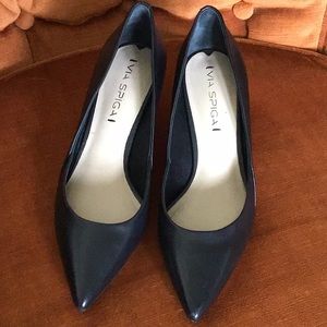 Via spiga black pumps shoes 7.5